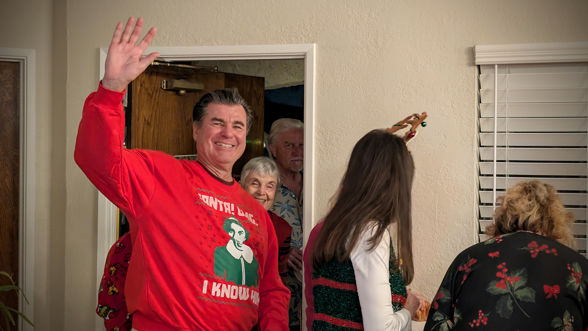 holidayPotluck2025009